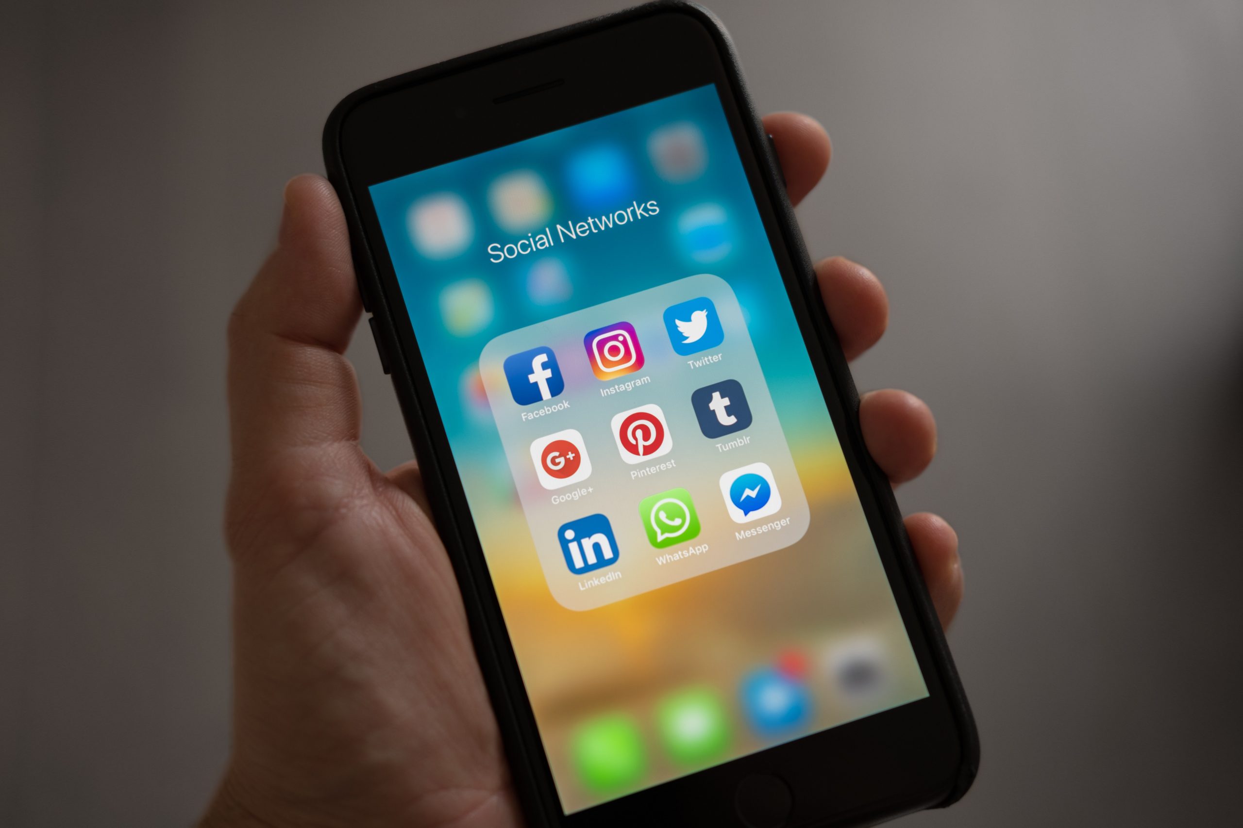 «Qazcontent» акционерлік қоғамы 2022 жылы интернет желісінде мемлекеттік-ақпарат саясатты жүргізу бойынша мемлекеттік тапсырманы орындау мақсатында сыртқы өнім берушілерден мультимедиалық контентке шығармашылық ұсыныс қабылдайды